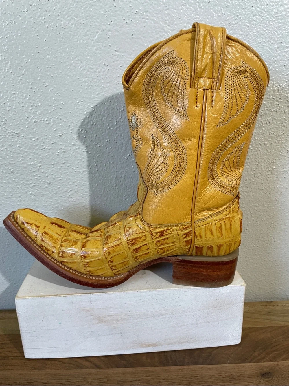 Cowboy Boots Kids Sz 13 NWT Croc Embossed Leather Gold Donald Western Wear Ranch